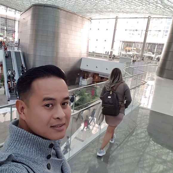 Meet your Posher, Leelee - Picture 6 of 7